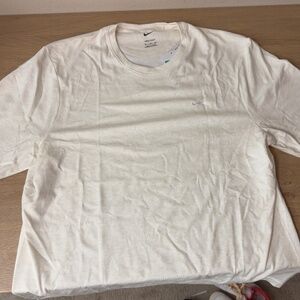 Nike Drifit T-Shirt XL - Cream